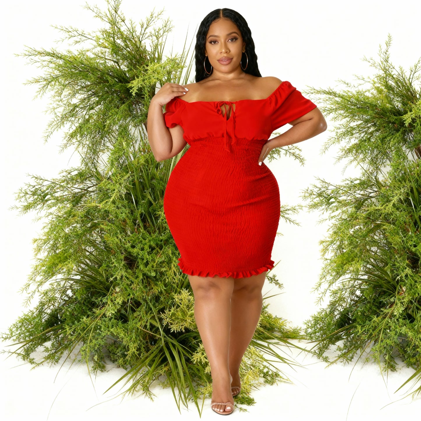 Vestido plus size feminino com decote em V e alças finas 39