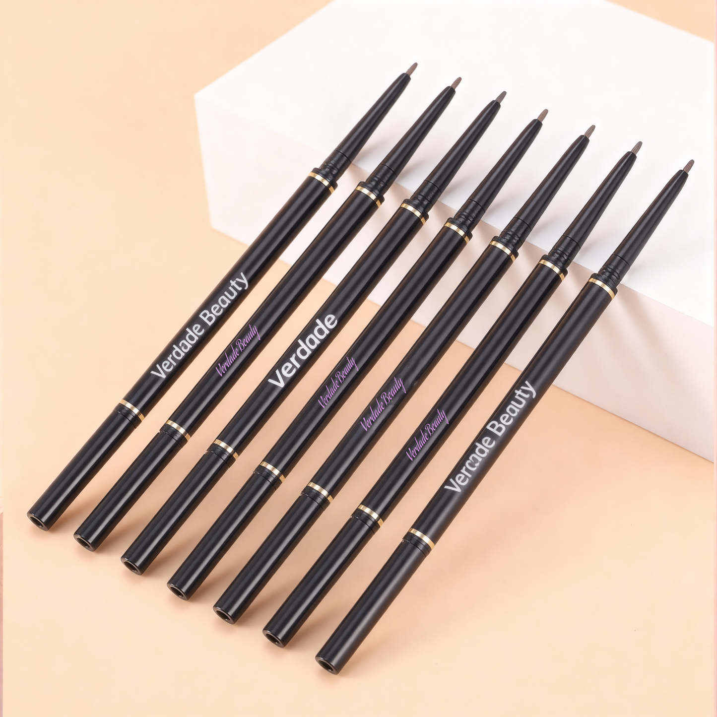 Verdade Beauty Lápis de sobrancelhas à prova d'água de alta pigmentação 80