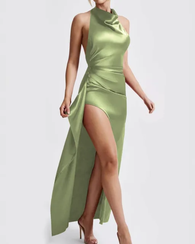 Vestido Tubinho com Decote Profundo, Sem Mangas e Bainha Dividida 488