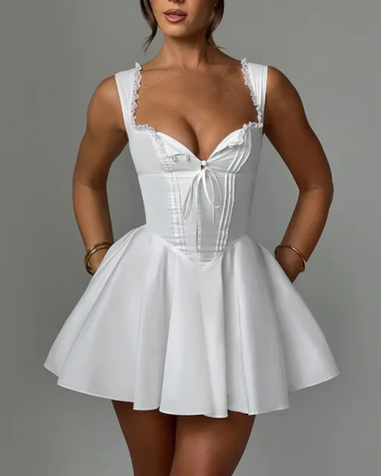 Vestido curto de balé com camisola 01