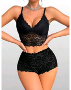 Black / P