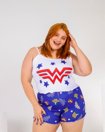Conjunto de Pijama Camiseta e Shorts Brancos com Estampa de estrelas para Mulheres Plus Size 604