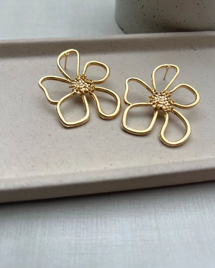 Brincos modelo flor 70